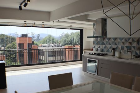 Sala de apartamento à venda com 2 quartos, 90m² em Alphaville Empresarial, Barueri