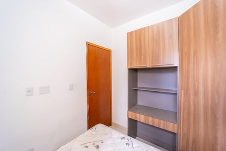 Quarto 1 de apartamento para alugar com 2 quartos, 250m² em Jardim Arize, São Paulo