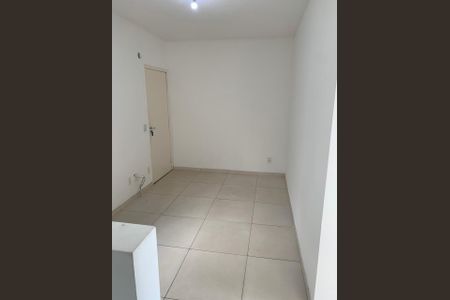 Quarto de apartamento para alugar com 2 quartos, 60m² em Vila São José, Taubaté