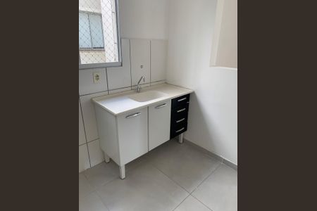 Cozinha de apartamento para alugar com 2 quartos, 60m² em Vila São José, Taubaté