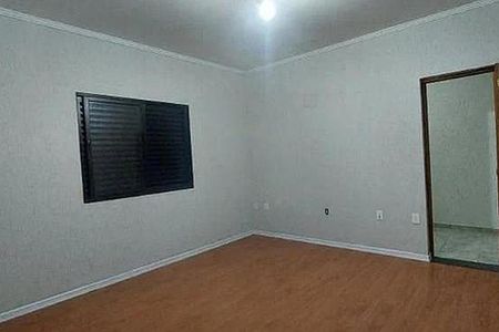 Casa à venda com 4 quartos, 300m² em Vila Leopoldina, Santo André