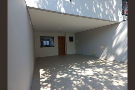 Casa à venda com 3 quartos, 195m² em Vila Vilma, Santo André