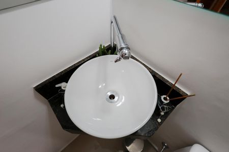 Lavabo de casa de condomínio à venda com 2 quartos, 65m² em Vila Aurora (zona Norte), São Paulo