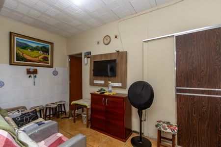 Sala de casa à venda com 8 quartos, 250m² em São Francisco, Belo Horizonte