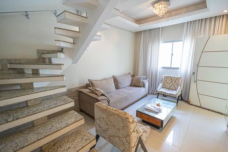 Sala de casa à venda com 3 quartos, 240m² em Vila Sao Tomas, Belo Horizonte