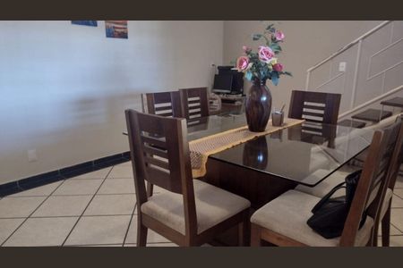 Casa à venda com 4 quartos, 220m² em Parque Sao Jose, Belo Horizonte