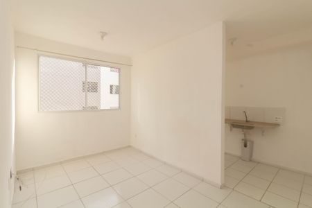 Sala de apartamento para alugar com 2 quartos, 50m² em Colônia (zona Leste), São Paulo