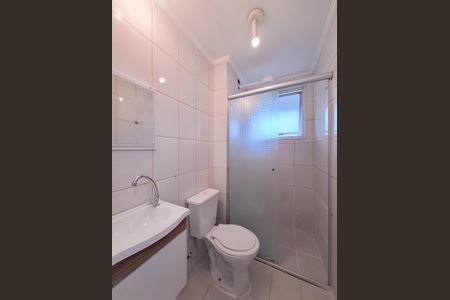 Banheiro de apartamento à venda com 2 quartos, 64m² em Vila Basileia, São Paulo
