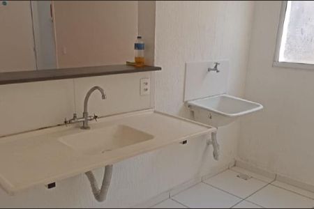 Cozinha de apartamento à venda com 2 quartos, 45m² em Conjunto Morro Alto, Vespasiano