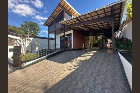 Casa para alugar com 5 quartos, 510m² em Braúnas, Belo Horizonte