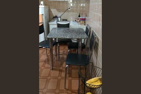 Casa à venda com 3 quartos, 218m² em Vila Floresta, Santo André