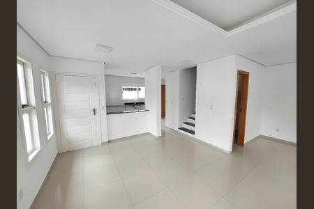 Casa para alugar com 2 quartos, 75m² em Estrela do Oriente, Belo Horizonte