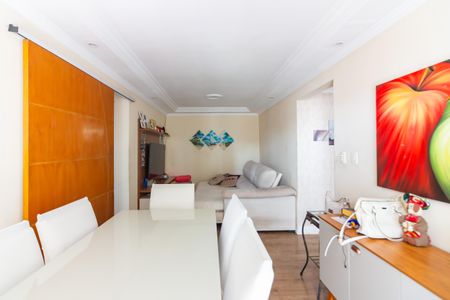 Sala de apartamento para alugar com 2 quartos, 61m² em Veloso, Osasco