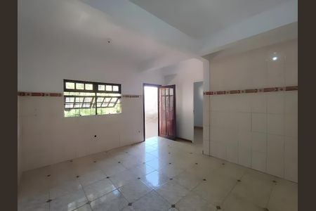 Cozinha de casa para alugar com 2 quartos, 69m² em Glória, Belo Horizonte