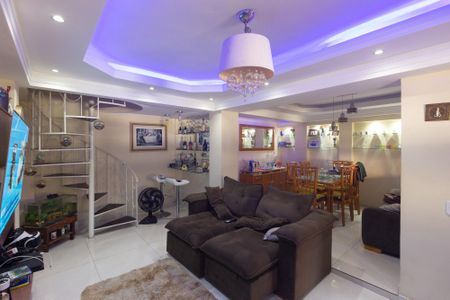 Sala de casa para alugar com 4 quartos, 675m² em Campo Grande, Rio de Janeiro