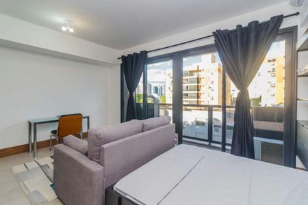 Sala/Quarto de kitnet/studio para alugar com 1 quarto, 36m² em Boa Vista, Porto Alegre