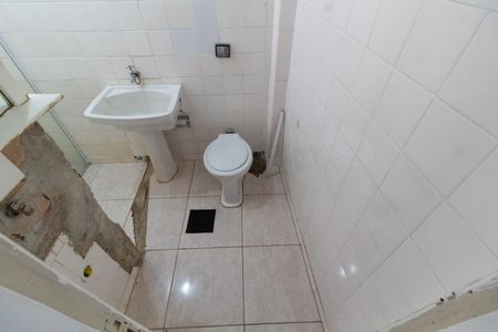 Banheiro de apartamento para alugar com 1 quarto, 42m² em Centro, Campinas