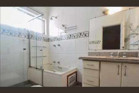 Casa para alugar com 4 quartos, 635m² em Jardim Marajoara, São Paulo