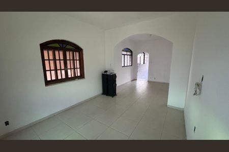 Sala de casa à venda com 4 quartos, 360m² em Fonte Grande, Contagem