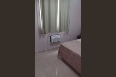 Quarto de apartamento para alugar com 2 quartos, 45m² em Recreio dos Bandeirantes, Rio de Janeiro