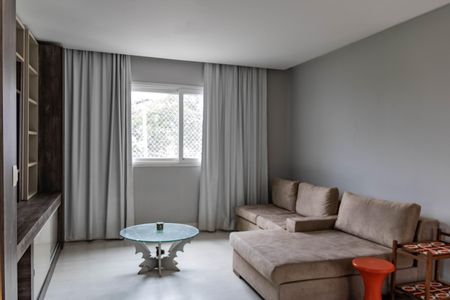 Sala de casa para alugar com 3 quartos, 331m² em Estoril, Belo Horizonte