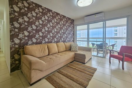 Sala de apartamento para alugar com 3 quartos, 119m² em Jardim Três Marias, Guarujá