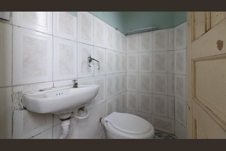 Banheiro de casa para alugar com 1 quarto, 48m² em Jardim Matarazzo, São Paulo