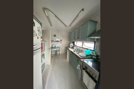 Apartamento para alugar com 4 quartos, 198m² em Fazenda Morumbi, São Paulo