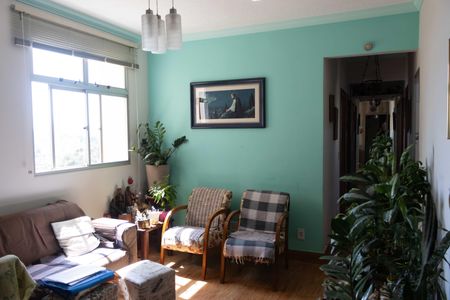 Sala de apartamento à venda com 3 quartos, 70m² em Nova Gameleira, Belo Horizonte