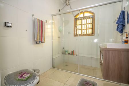 Banheiro de casa para alugar com 3 quartos, 450m² em Jardim das Flores, Osasco