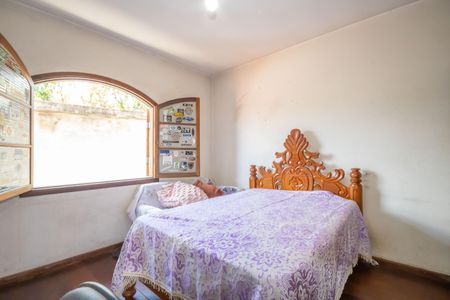 Quarto 1 de casa para alugar com 3 quartos, 450m² em Jardim das Flores, Osasco