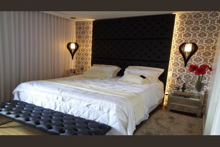 Casa à venda com 3 quartos, 572m² em Alphaville, Nova Lima