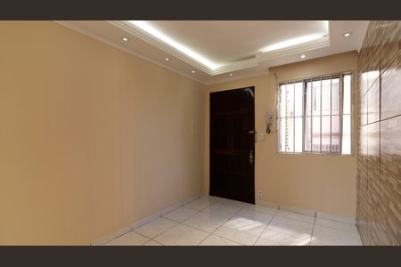 Sala de apartamento à venda com 3 quartos, 58m² em Conjunto Habitacional Padre Manoel da Nobrega, São Paulo