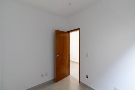 Quarto 1 de apartamento para alugar com 2 quartos, 38m² em Jardim Aricanduva, São Paulo