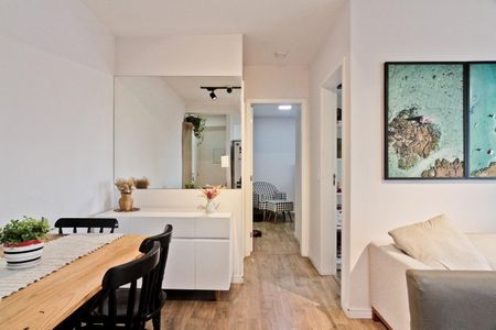 Sala de apartamento à venda com 2 quartos, 57m² em Vila Mangalot, São Paulo