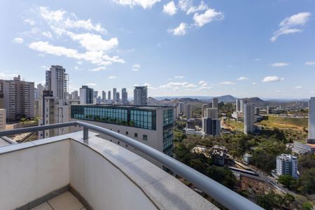 Varanda de kitnet/studio para alugar com 1 quarto, 42m² em Vale do Sereno, Nova Lima