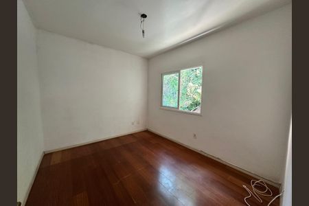 Sala de casa à venda com 3 quartos, 173m² em Serra Grande, Niterói