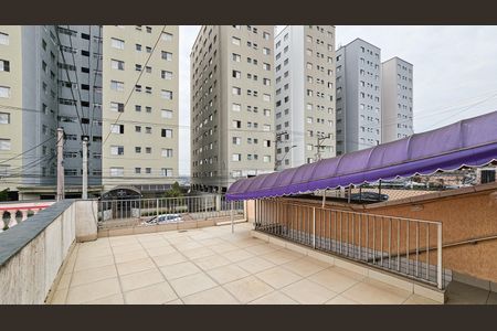 Sacada de casa para alugar com 3 quartos, 165m² em Jaguaribe, Osasco