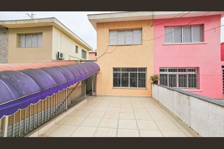 Sacada de casa para alugar com 3 quartos, 165m² em Jaguaribe, Osasco