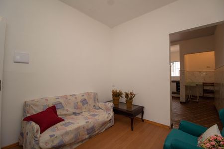 Sala de casa à venda com 2 quartos, 250m² em Vila Fiat Lux, São Paulo