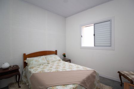 Quarto 1 de casa à venda com 2 quartos, 250m² em Vila Fiat Lux, São Paulo