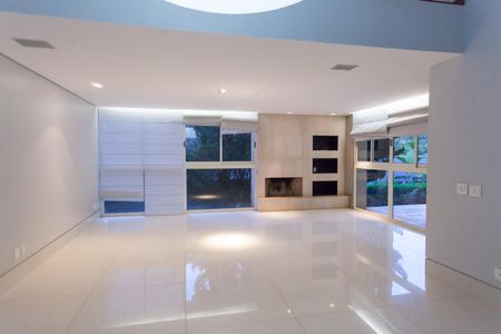 Sala de casa de condomínio à venda com 5 quartos, 435m² em Bosque da Ribeira, Nova Lima