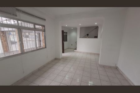 Sala de casa para alugar com 5 quartos, 300m² em Parque Suzano, Suzano