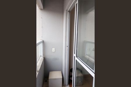 Sacada de apartamento para alugar com 2 quartos, 46m² em Piratininga, Osasco
