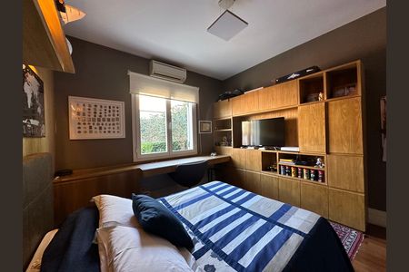 Casa à venda com 4 quartos, 420m² em Cidade Jardim, São Paulo