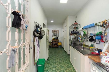 Casa à venda com 5 quartos, 189m² em Santo Amaro, São Paulo