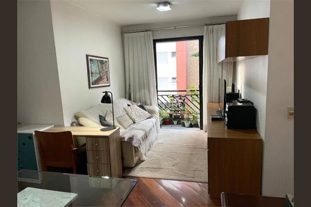 Apartamento à venda com 3 quartos, 95m² em Vila Hamburguesa, São Paulo