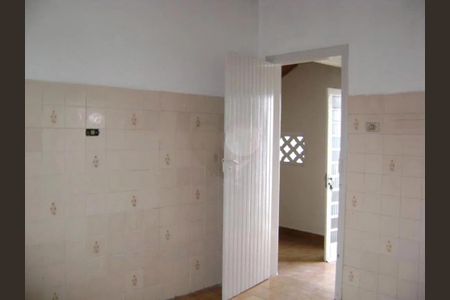 Casa para alugar com 2 quartos, 170m² em Vila Cruz das Almas, São Paulo