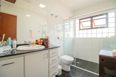 Casa à venda com 3 quartos, 179m² em Jardim Belgica, São Paulo