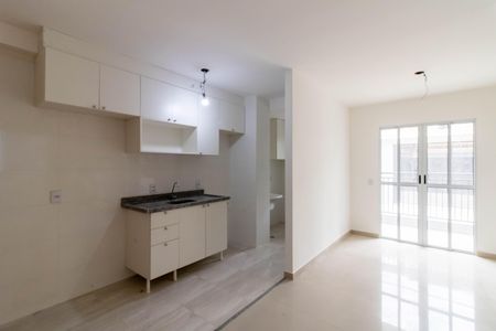 Sala de apartamento para alugar com 2 quartos, 50m² em Vila Iris, Guarulhos